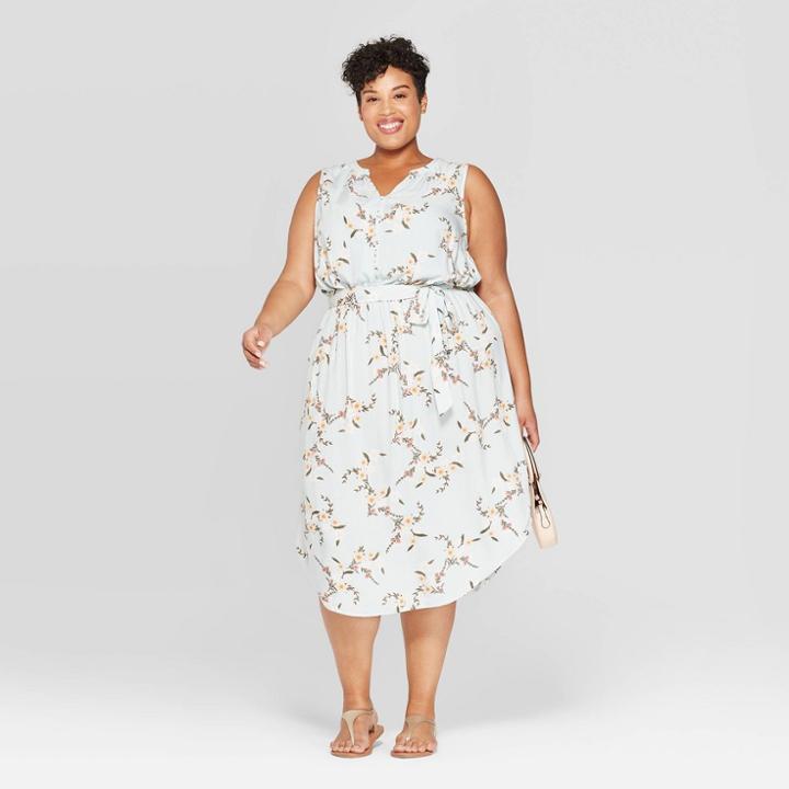 Women's Plus Size Floral Print Sleeveless V-neck Midi Button Front Dress - Ava & Viv