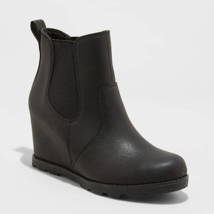 Women's Amalia Fashion Boots - Universal Thread Black