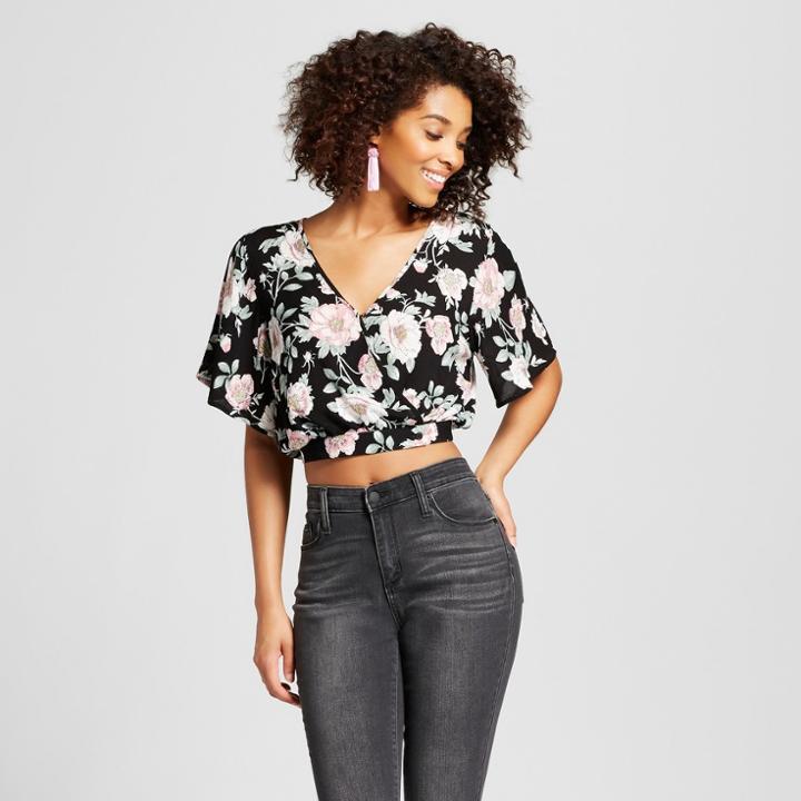Women's Floral Print Flutter Short Sleeve Wrap Crop Top - Xhilaration Black