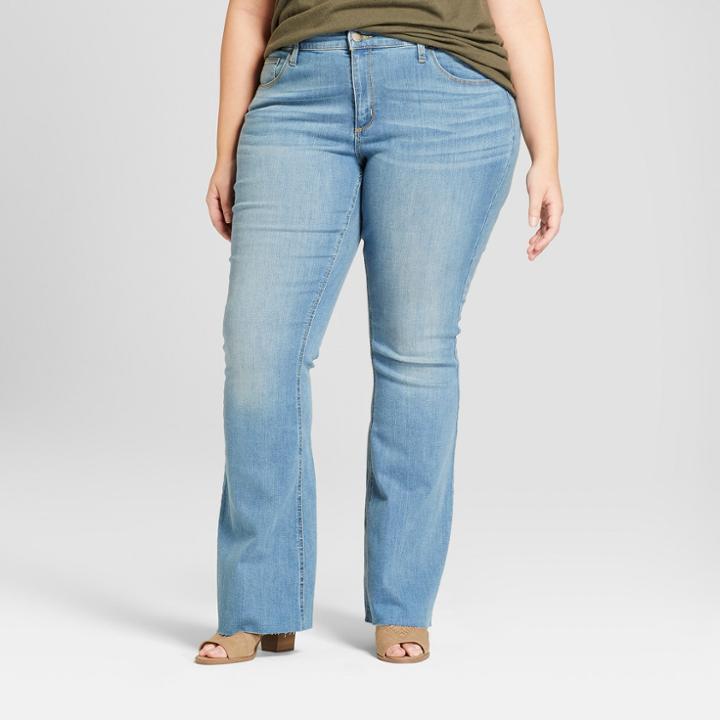 Women's Plus Size Flare Jeans - Universal Thread Light Wash