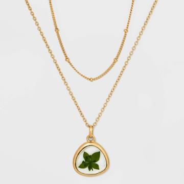 Bella Uno Bellissima Gold Plated Pressed Wildflower Flower Pendant Necklace - Green