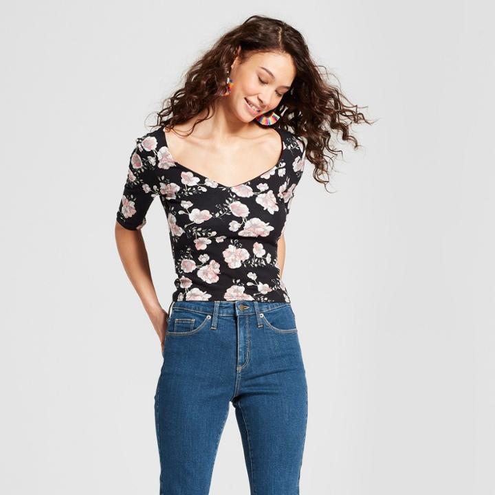 Women's Floral Print Cross Back Top - Almost Famous (juniors') Black