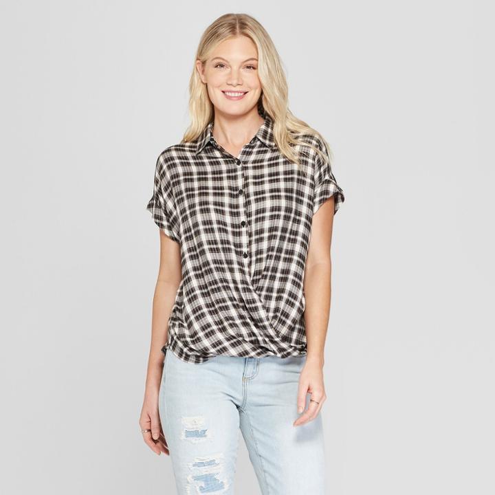 Women's Plaid Short Sleeve Twist Front Top - Knox Rose Black
