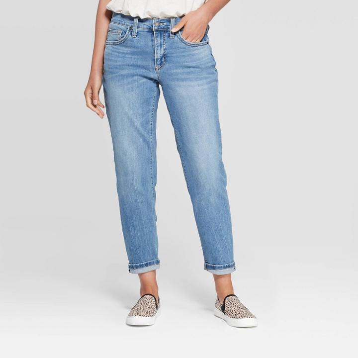 Women's Regular Fit Mid-rise Girlfriend Cropped Jeans - Universal Thread Light Blue