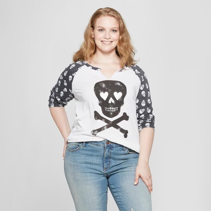 Women's Plus Size 3/4 Sleeve Skull Raglan Graphic T-shirt - Grayson Threads (juniors') White