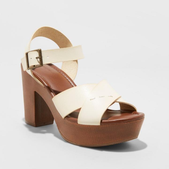 Women's Estella Crossband Wood Platform Pumps - Universal Thread Cream (ivory)