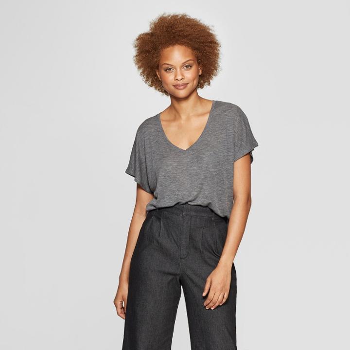 Women's Short Sleeve V-neck T-shirt - Prologue Gray