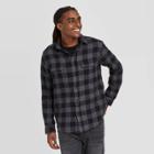 Mens Standard Fit Long Sleeve 2-pocket Flannel Button-down Shirt - Goodfellow & Co Black