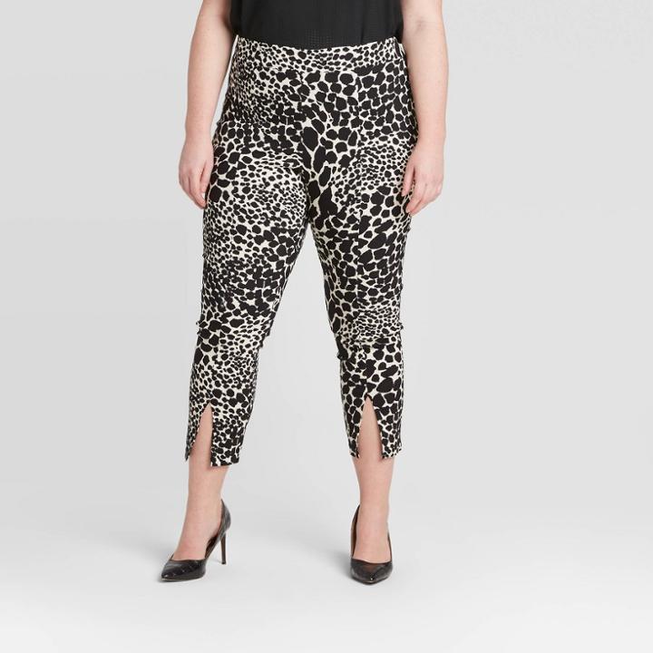 Women's Plus Size Leopard Print Mid-rise Pull-on Split Front Skinny Pants - Who What Wear White 1x, Women's,