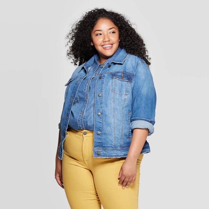 Women's Plus Size Freeborn Jean Jacket - Universal Thread Medium Wash