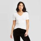 Women's Short Sleeve V-neck Fitted T-shirt - A New Day White