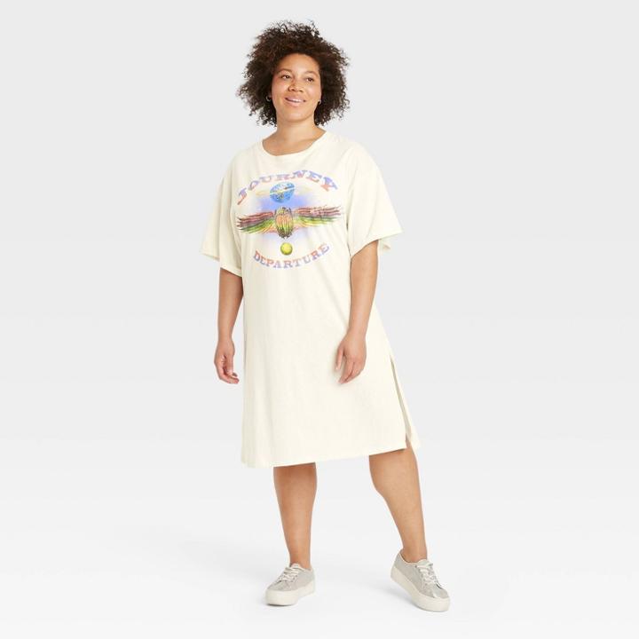 Vintage Concert Tees Women's Plus Size Journey Short Sleeve Graphic T-shirt Dress - Off-white