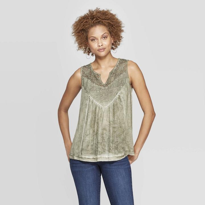 Women's V-neck Tank Top With Lace - Knox Rose Green