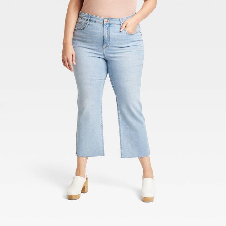 Women's Plus Size High-rise Bootcut Cropped Jeans - Universal Thread