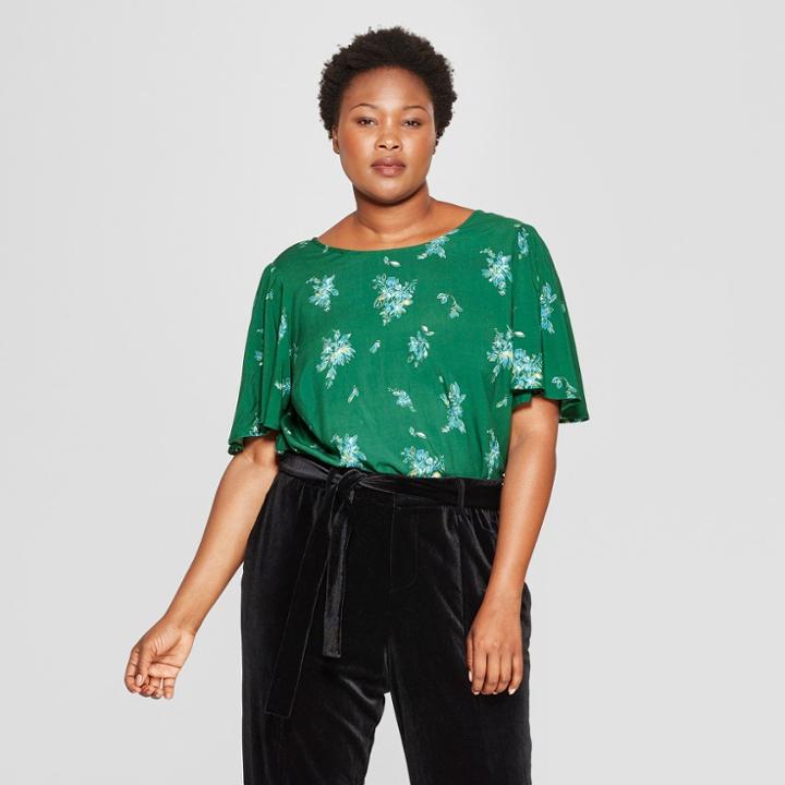 Women's Plus Size Floral Print Short Flutter Sleeve Top - Ava & Viv Green X