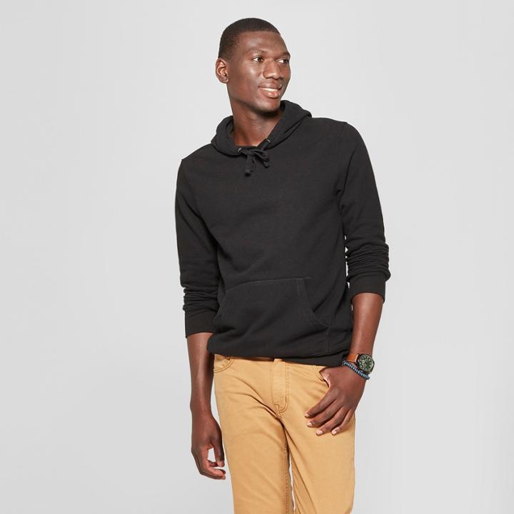 Men's Standard Fit Long Sleeve Fleece Hooded Sweatshirt - Goodfellow & Co Black