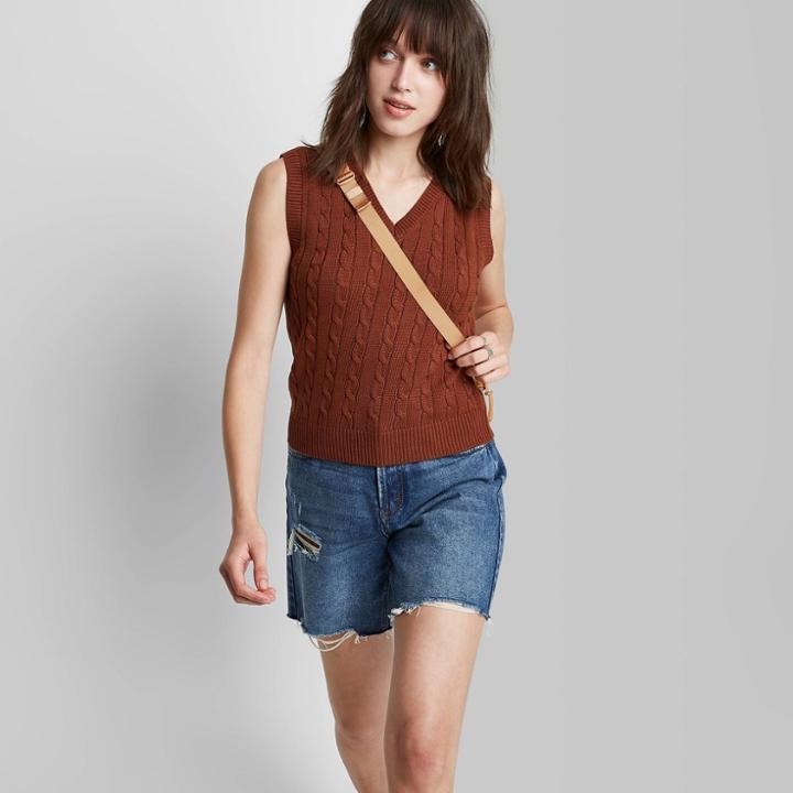 Women's V-neck Sweater Vest - Wild Fable Coffee