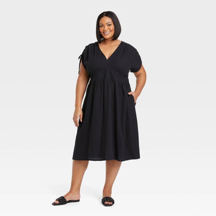 Women's Plus Size Short Sleeve Tied Dress - Ava & Viv Black