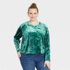 Women's Plus Size Long Sleeve Velvet Cropped Top - Ava & Viv Green