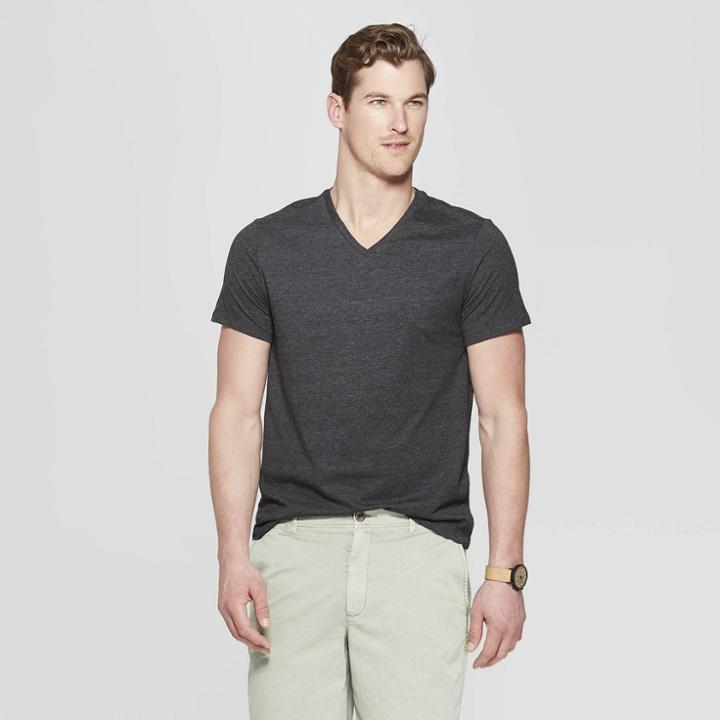 Men's Regular Fit Short Sleeve Lyndale V-neck T-shirt - Goodfellow & Co Railroad Gray