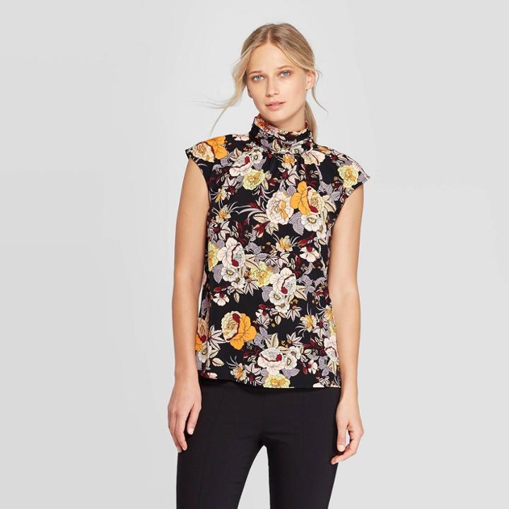 Petitewomen's Floral Print Short Sleeve Turtleneck Blouse - Who What Wear Black