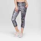 Women's Snake Print Embrace High-waisted Reversible Capri Leggings - C9 Champion S,