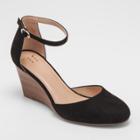 Women's Wendi Closed Toe Wedge Pumps - A New Day Black