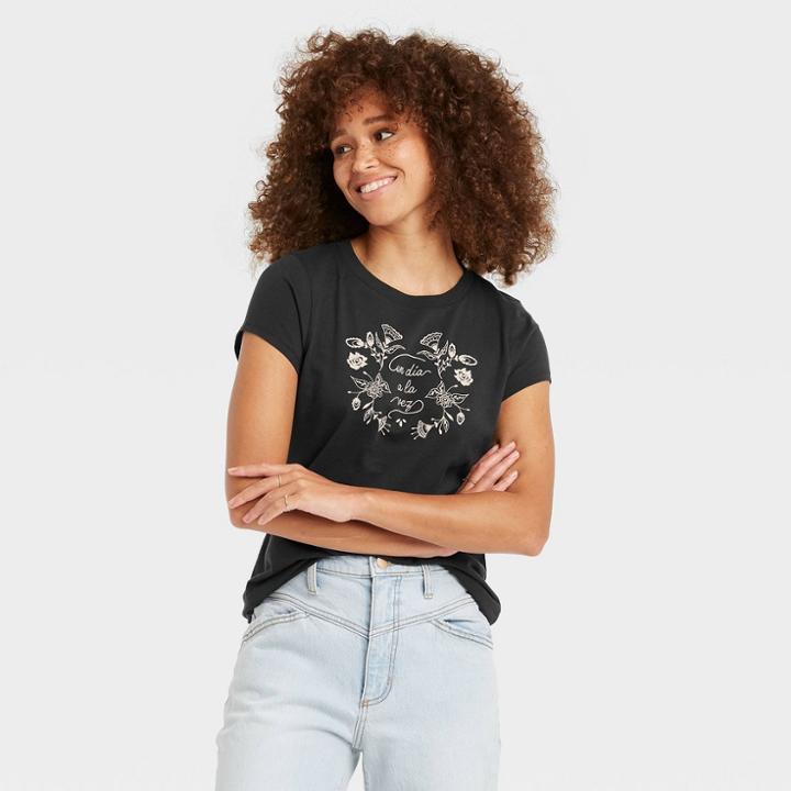 Women's Short Sleeve Graphic T-shirt - Universal Thread Black Letters Print