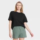 Women's Short Sleeve Boxy T-shirt - Universal Thread Black