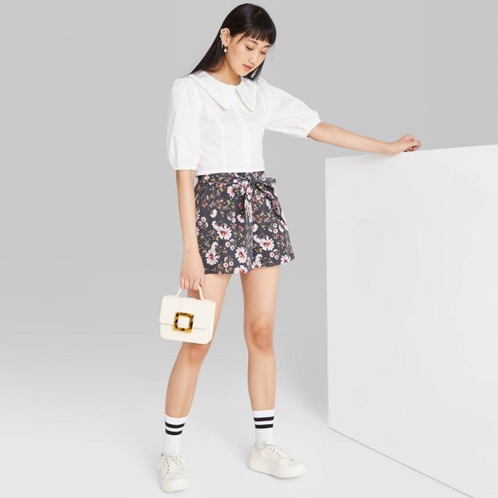 Women's Floral Print High-rise Belted Paperbag Waist Shorts - Wild Fable Gray Xs, Women's, Black