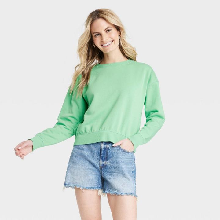 Women's Fleece Pullover Sweatshirt - Universal Thread Green