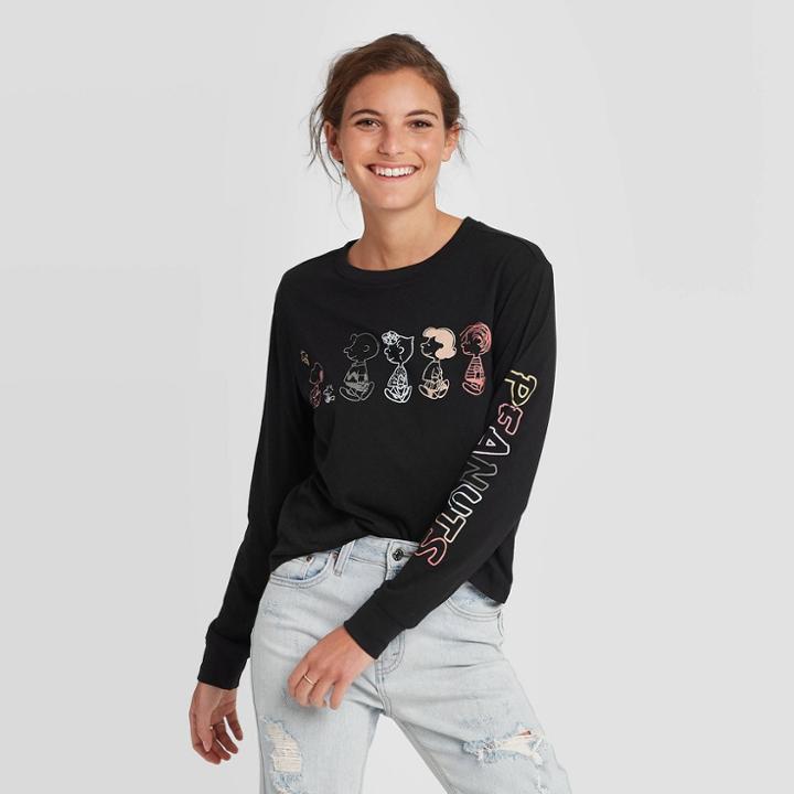 Women's Peanuts Long Sleeve Graphic T-shirt (juniors') - Black