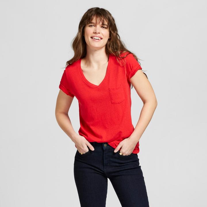 Women's Monterey Pocket V-neck Short Sleeve T-shirt - Universal Thread Red