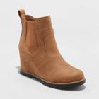 Women's Cassie Faux Leather Wedge Booties - Universal Thread Tan