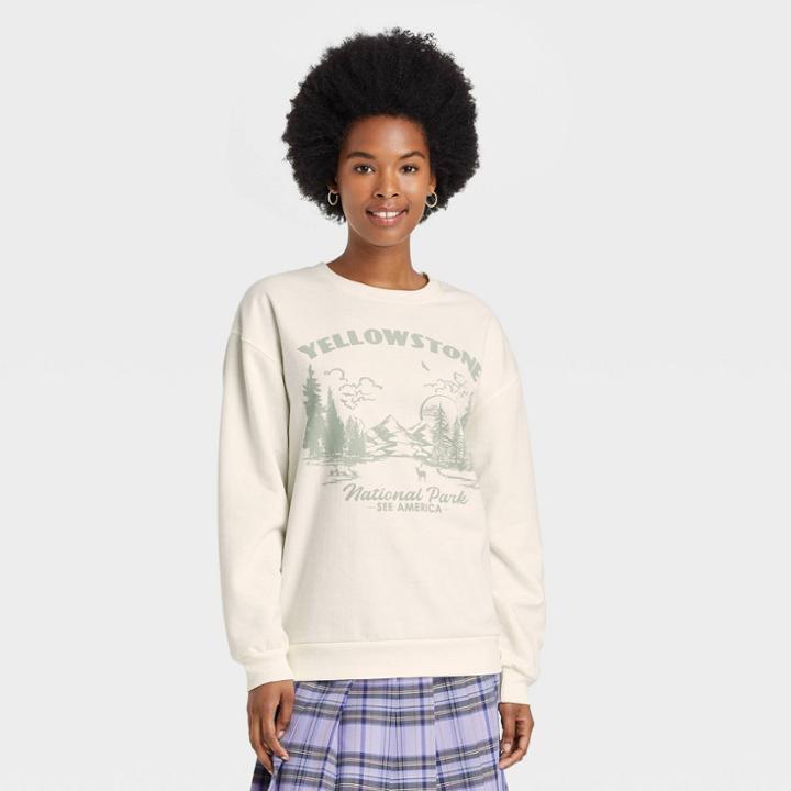 Creative Action Network Women's Yellowstone Graphic Sweatshirt - Off-white