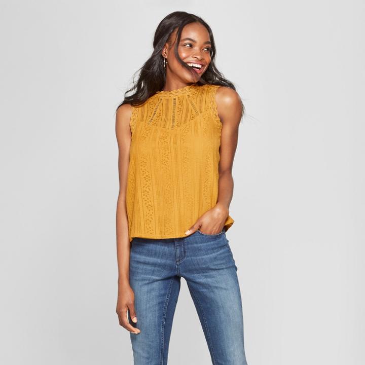 Women's Sleeveless Mock Neck Lace Top - Lily Star (juniors') Mustard