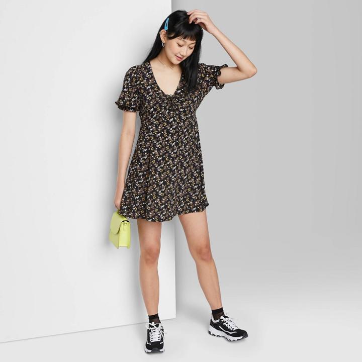 Women's Puff Short Sleeve Tie-front Dress - Wild Fable Black Floral