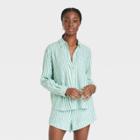 Women's Long Sleeve Relaxed Fit Collared Button-down Shirt - Universal Thread Green
