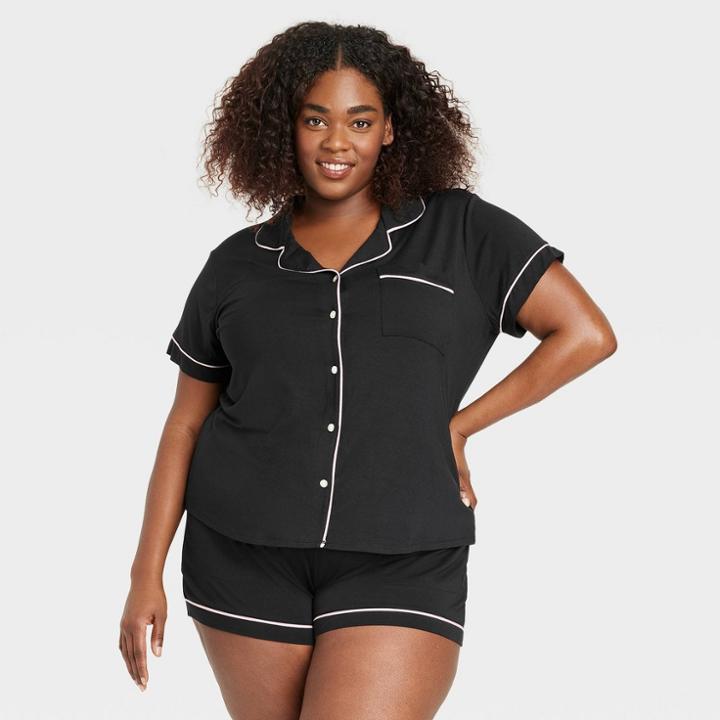 Women's Beautifully Soft Short Sleeve Notch Collar Top And Shorts Pajama Set - Stars Above Black