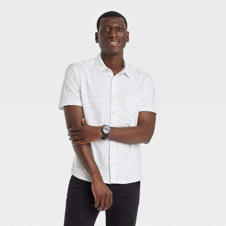 Men's Floral Print Standard Fit Short Sleeve Button-down Shirt - Goodfellow & Co White/floral