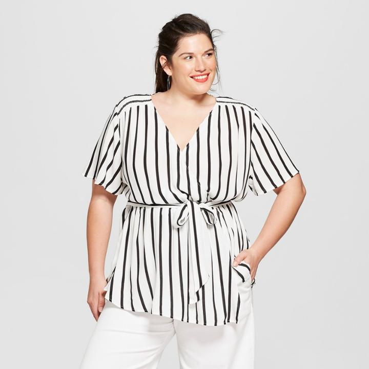 Women's Plus Size Striped Smocked Shoulder Short Sleeve Wrap Top - Ava & Viv Black/white