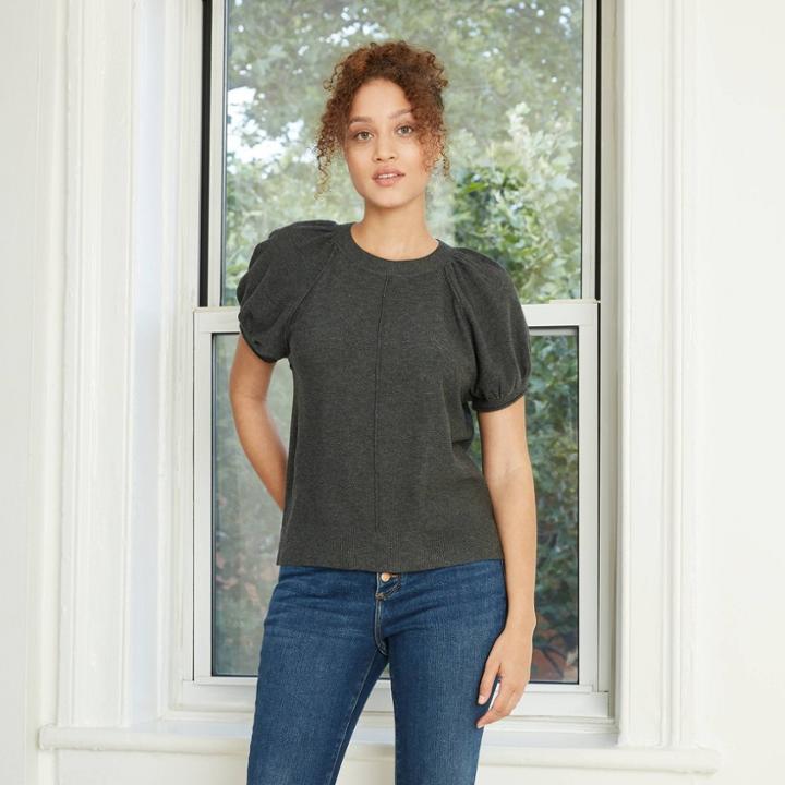 Women's Short Sleeve Crewneck Pullover Sweater - Universal Thread Gray