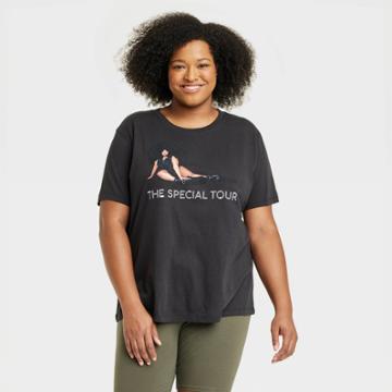 Warner Music Group Women's Plus Size Lizzo The Special Tour Short Sleeve Graphic T-shirt - Black