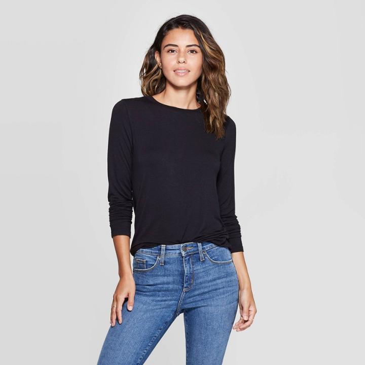 Women's Standard Fit Long Sleeve Crewneck T-shirt - Universal Thread Black