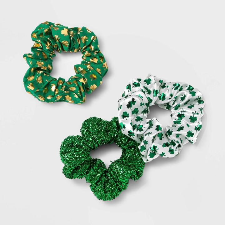 No Brand Shamrock Tinsel Hair Twister
