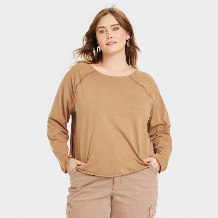 Women's Plus Size Long Sleeve Sensory Friendly T-shirt - Universal Thread Brown