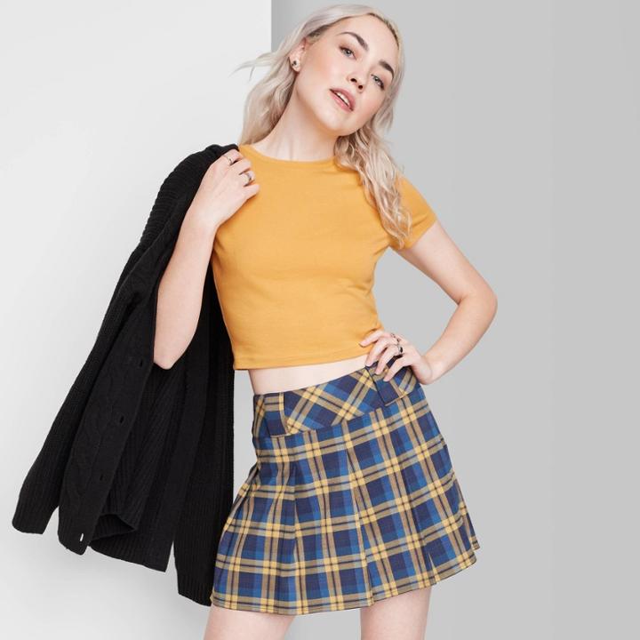 Women's Short Sleeve Cropped T-shirt - Wild Fable Dark Gold