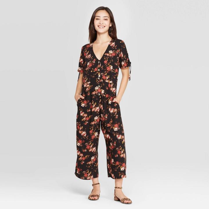 Petitewomen's Floral Print Short Sleeve V-neck Button Front Cropped Jumpsuit - Xhilaration Black S, Women's,