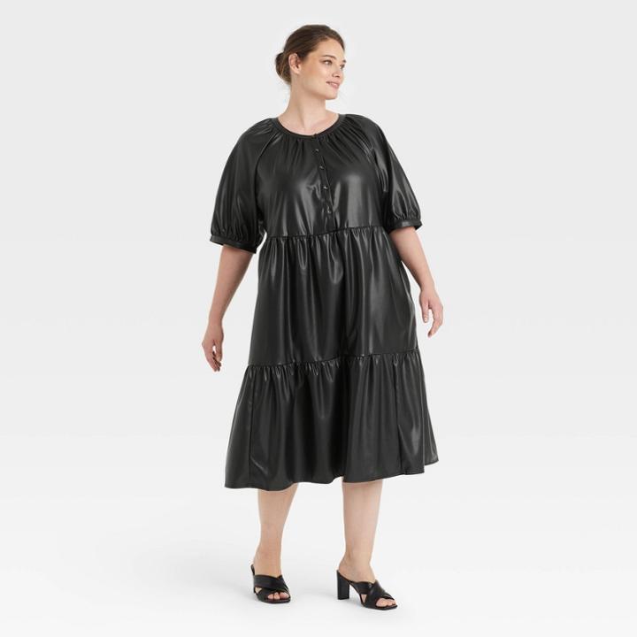Women's Plus Size Raglan Short Sleeve Trapeze Dress - Who What Wear Black