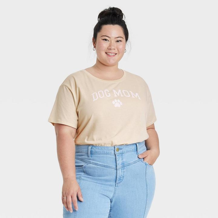 Modern Lux Women's Plus Size Dog Mom Short Sleeve Graphic T-shirt - Ecru